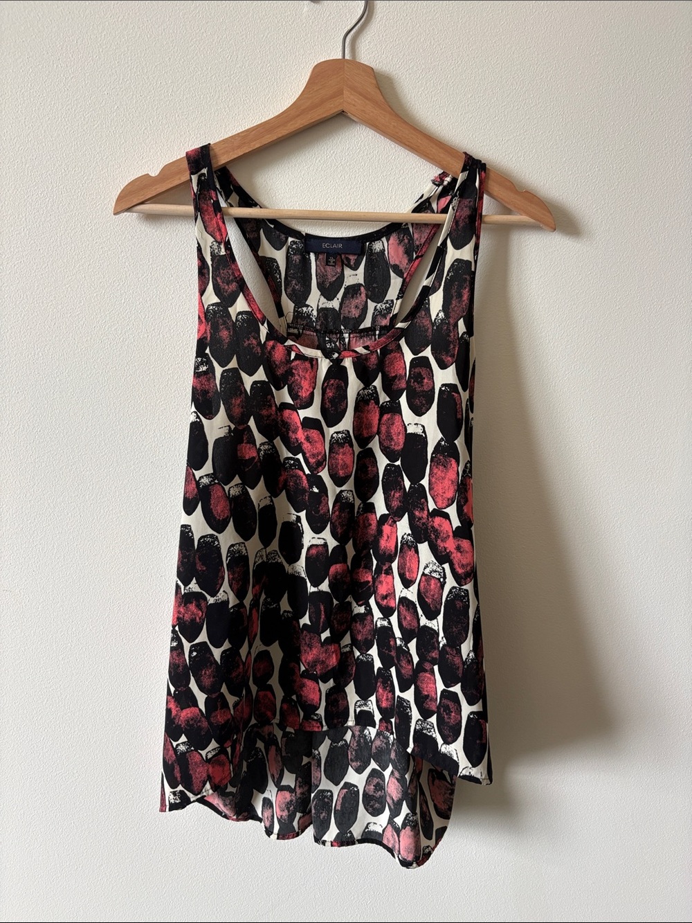 ECLAIR Sleeveless Printed Racer Back Tank Top